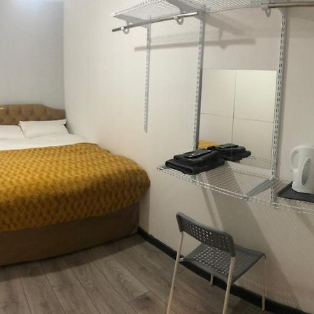 Queens B N B Birmingham Luaran gambar