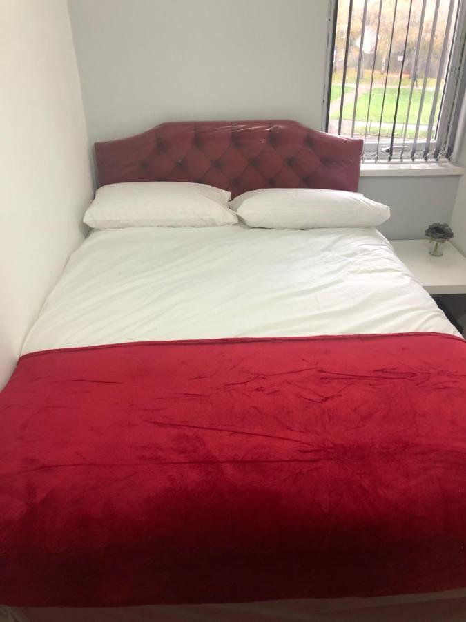 Queens B N B Birmingham Luaran gambar